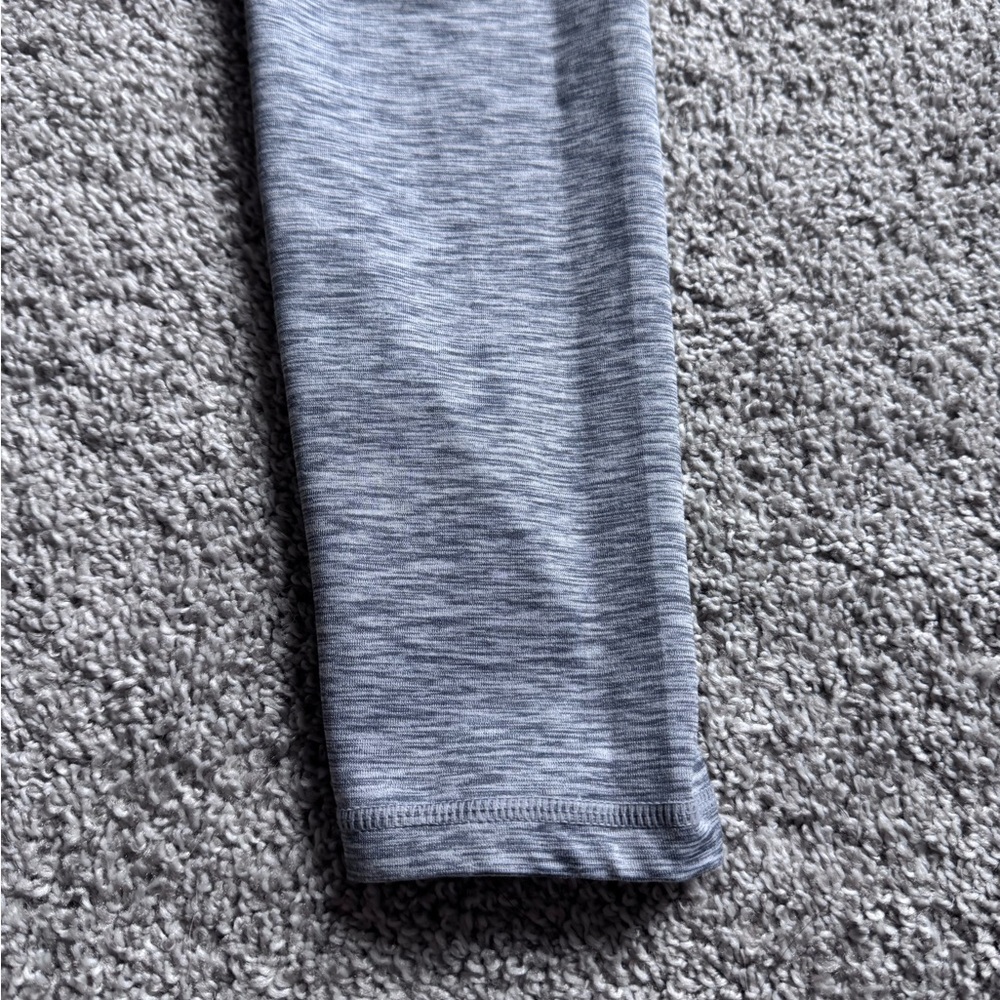 Manduka Gray Leggings - Picture 2 of 6